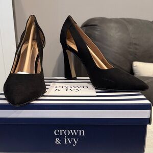 Crown & Ivy Elegant Black Heels